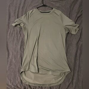 Lululemon Metal Vent Tech T-shirt